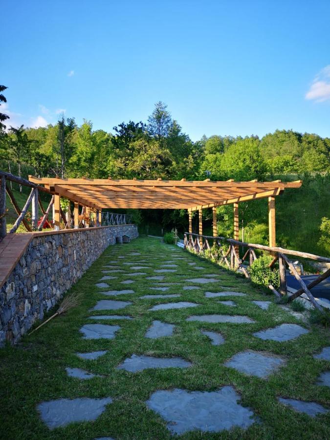 028 - Agriturismo "Il Boschetto" Con Piscina, Pace E Natura - Camera Familiare Cavizzano Exterior photo
